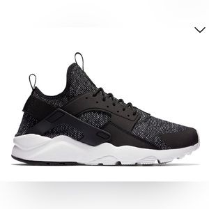 Nike Air Huarache Run Ultra Breathe 'Black Summit White' Men’s Size 10.5 New